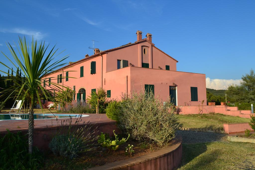 Residence I Macchiaioli Castiglioncello Bagian luar foto